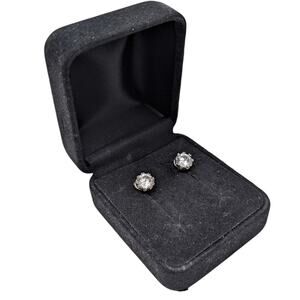 CZ Stud Earrings | Sterling Silver 925 | Crown Setting | Round Brilliant